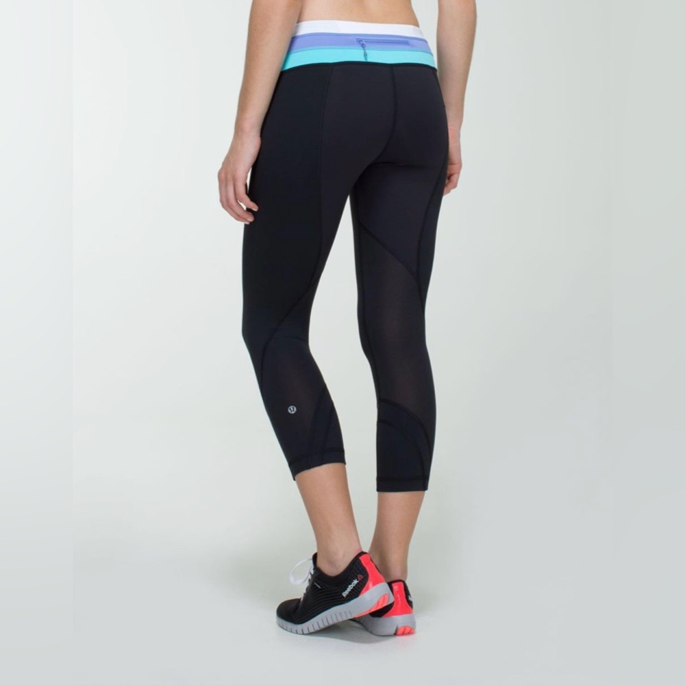 🩵Lululemon Run: Inspire Crop II
